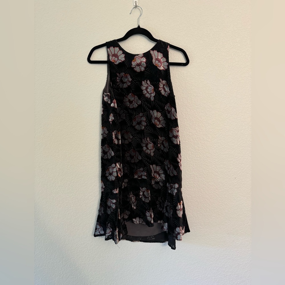 Black Floral Velvet Loft Dress XS